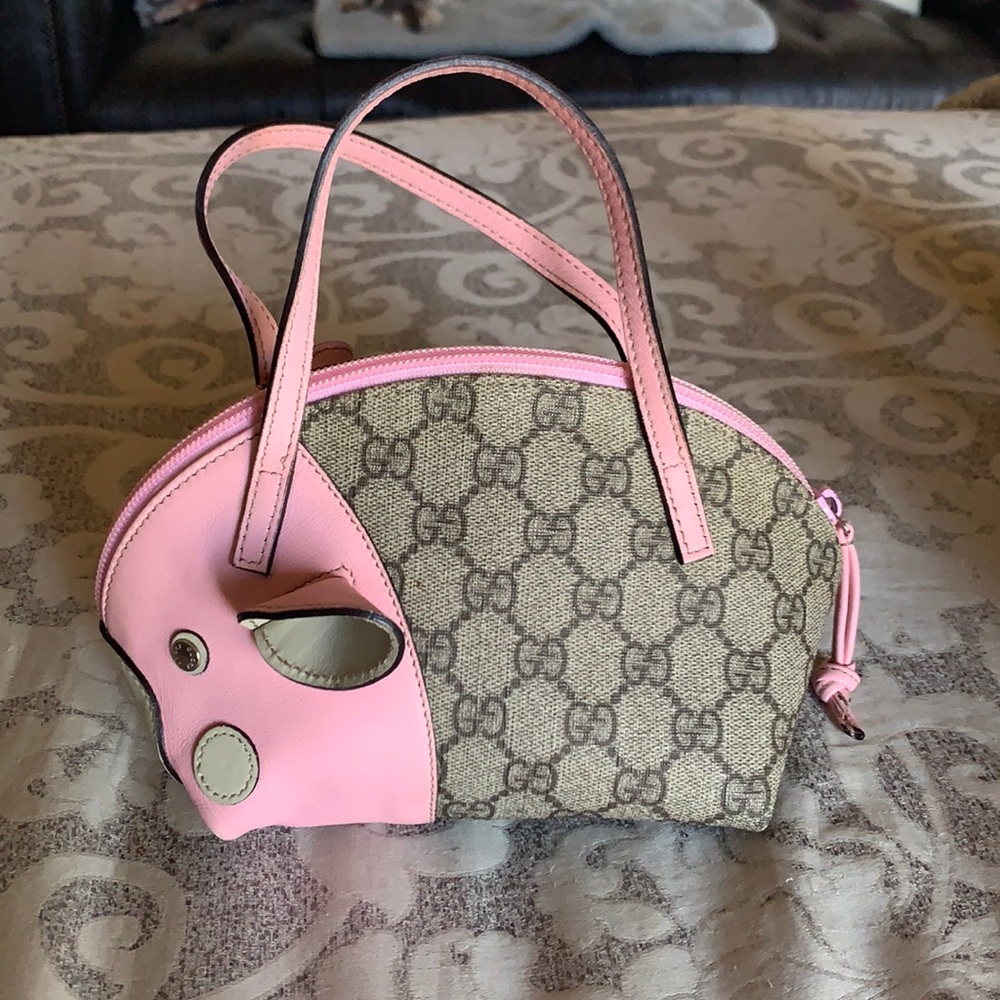 GG Supreme Gucci Zoo Pig Bag